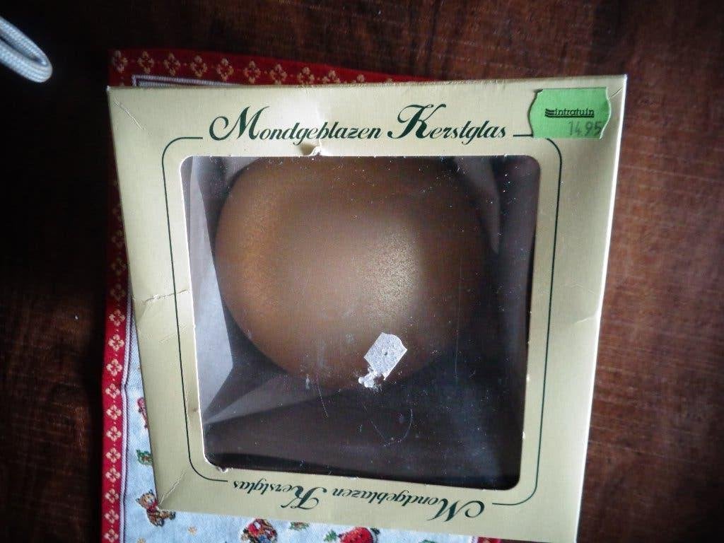 Kerst: Mondgeblazen goudkleurige kerstbal, 16/17 cm, Diversen, Ophalen of Verzenden, Nieuw