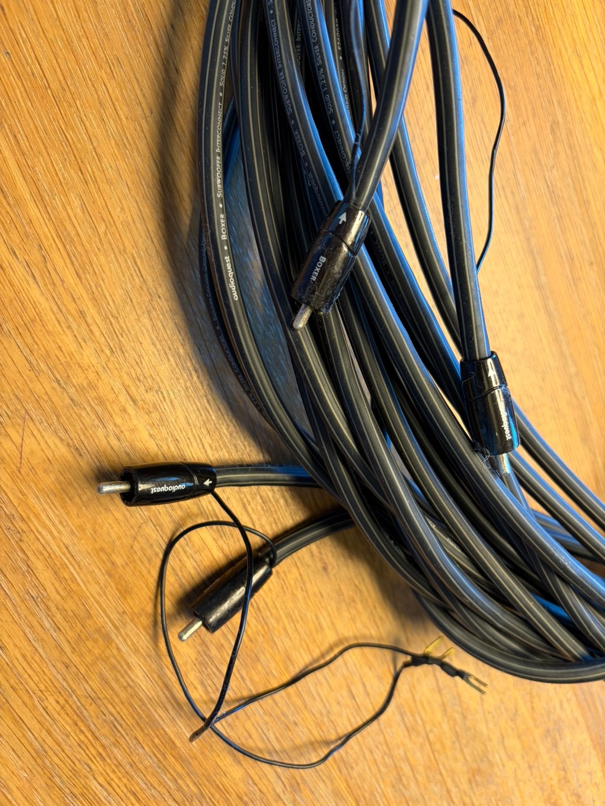 Audioquest Boxer 8.0M Subwoofer kabel / 2 stuks (!), Ophalen of Verzenden, Gebruikt, 5 tot 10 meter, Luidsprekerkabel