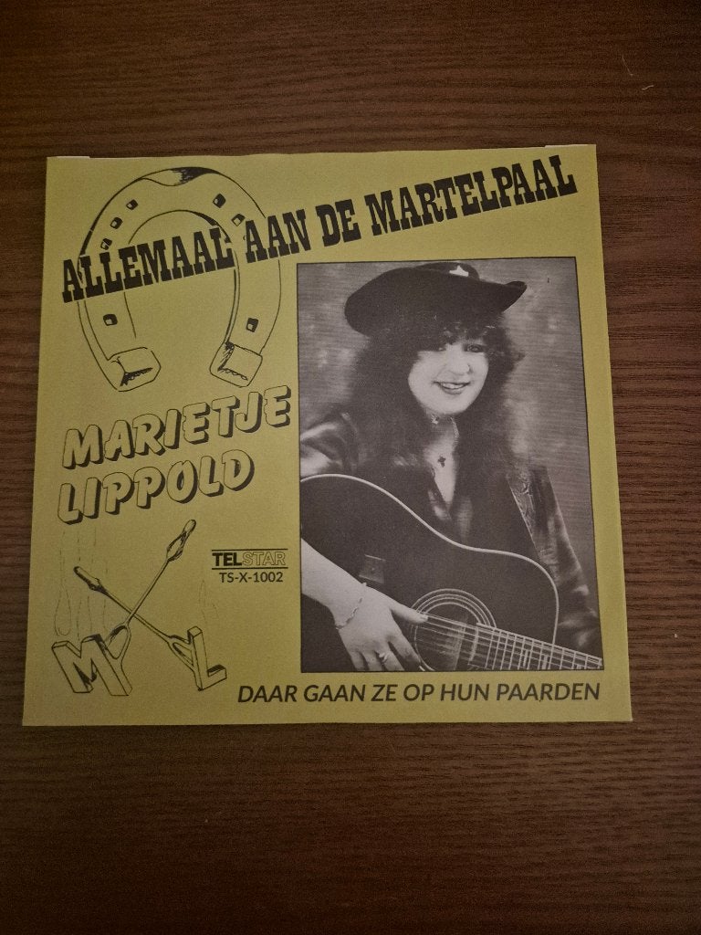Marietje Lippold, Ophalen of Verzenden, Zo goed als nieuw, 7 inch, Levenslied of Smartlap