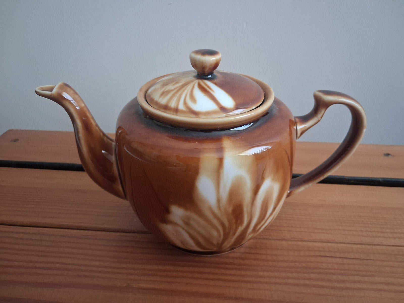 Vintage Bruine Theepot met Marmerlook, Antiek en Kunst, Ophalen of Verzenden