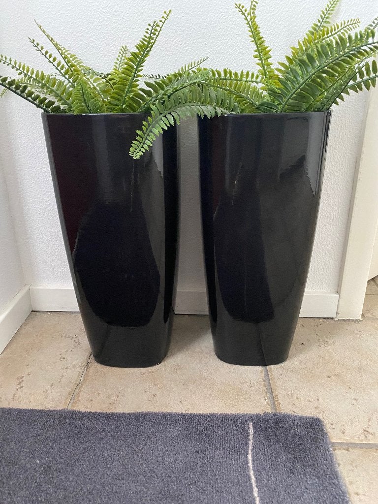 2 vazen met nep planten, Huis en Inrichting, Woonaccessoires | Vazen, Ophalen of Verzenden