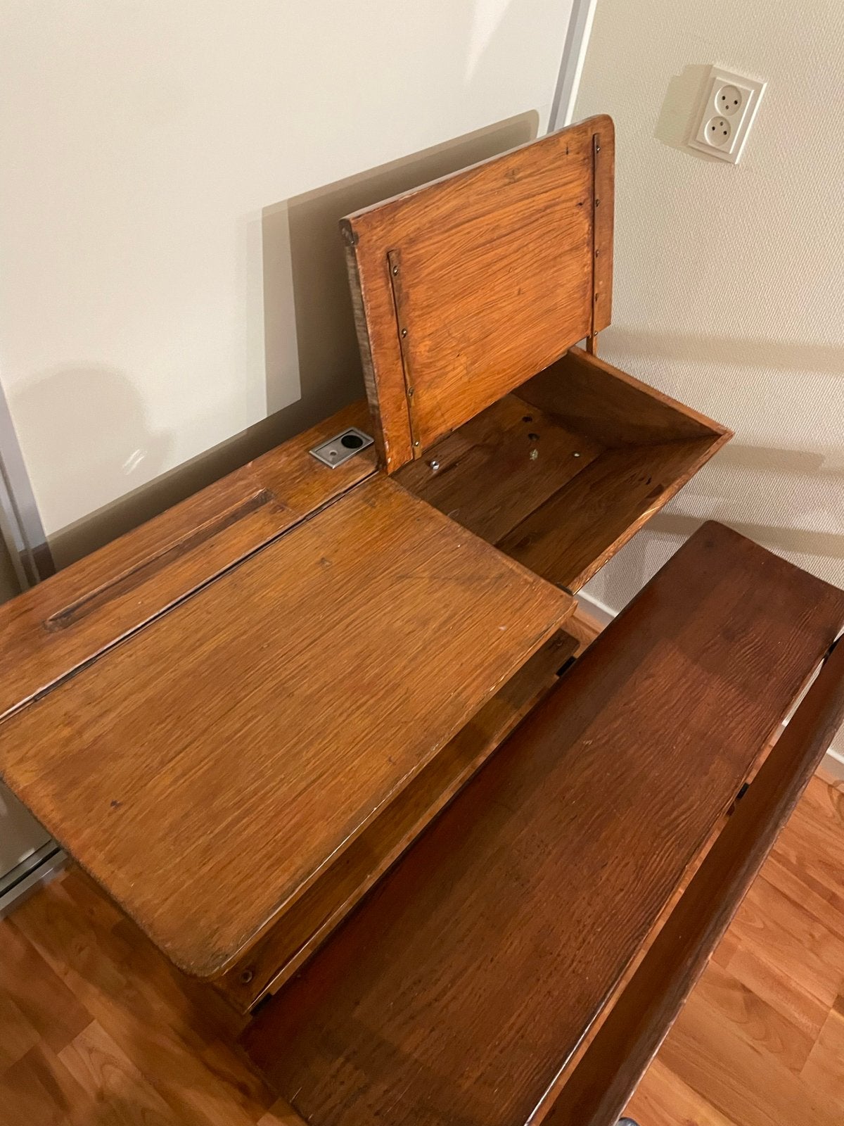 Vintage schoolbank met bankje - Hout en metaal, Ophalen