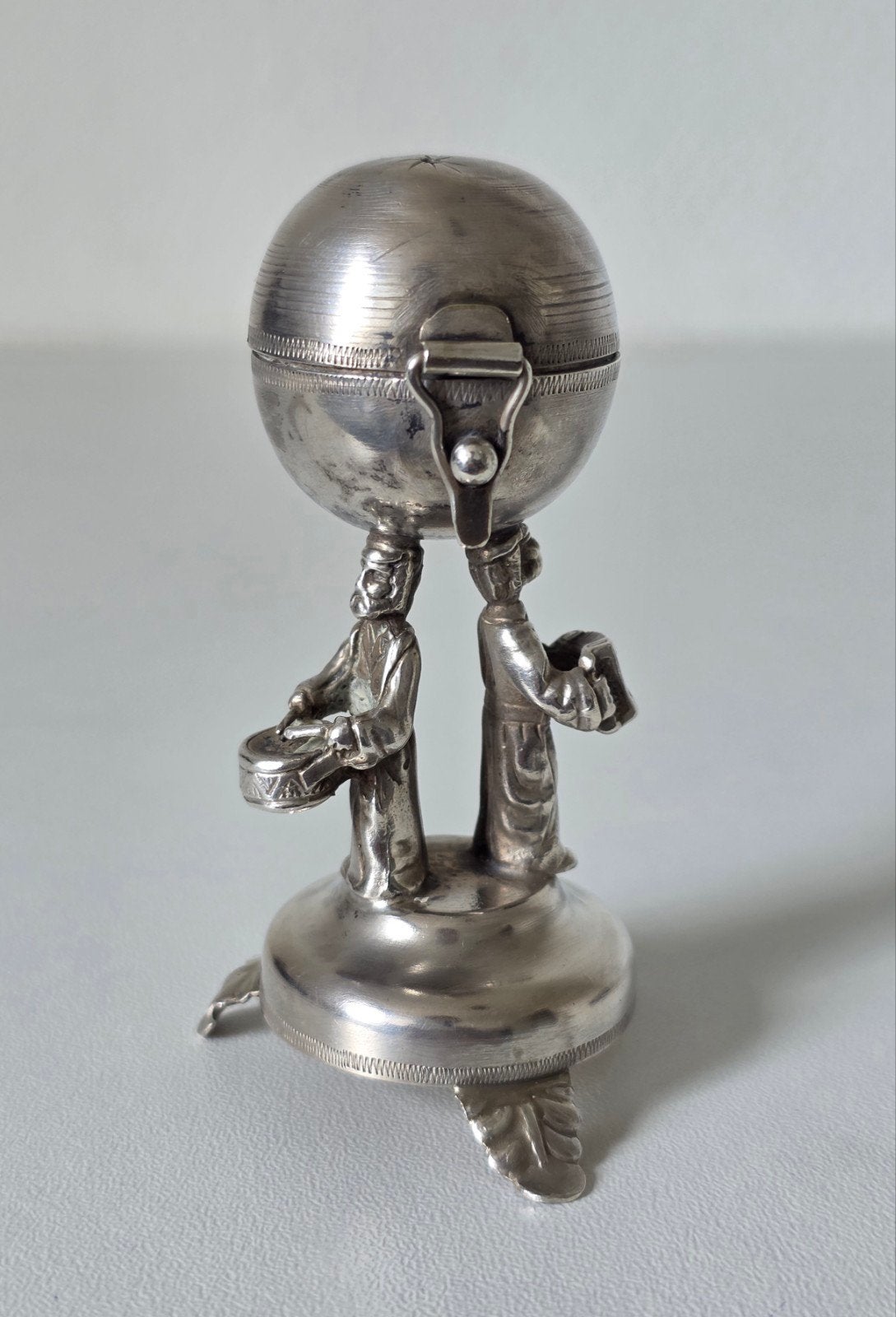 Judaica - Zilver - 1891 - Besamim Judaica Kruidenbus, Antiek en Kunst, Antiek | Goud en Zilver, Ophalen of Verzenden, Zilver