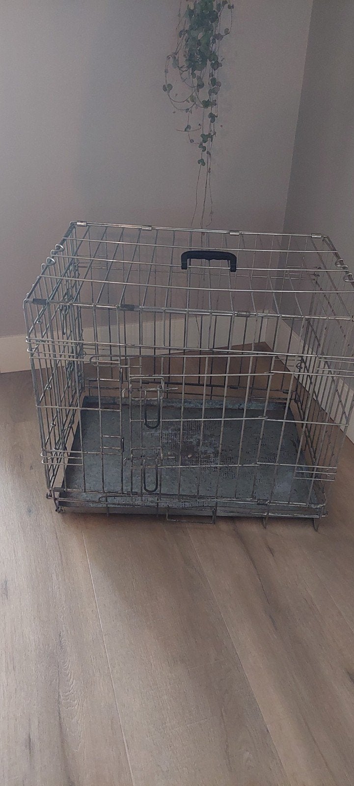 Bench met hoes, Dieren en Toebehoren, Ophalen, Zo goed als nieuw