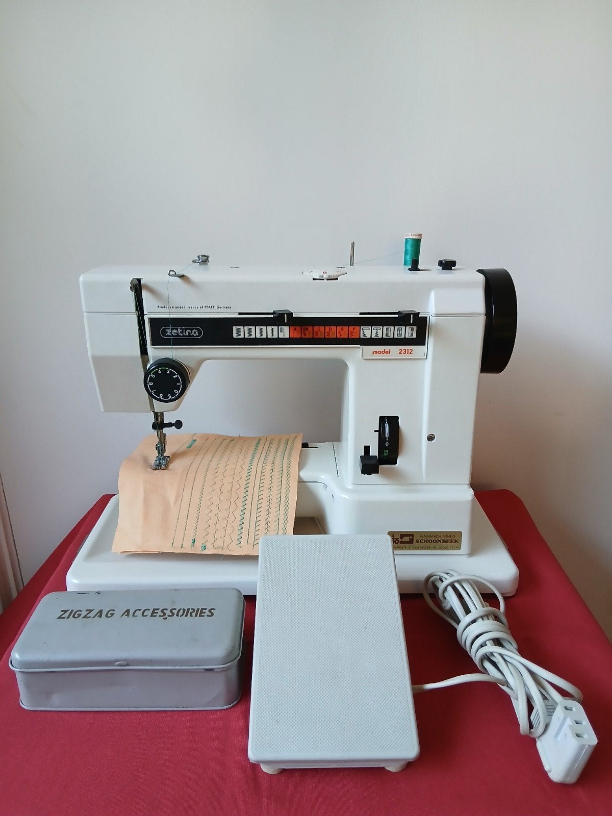 Zetina Naaimachine Model 2312, Ophalen of Verzenden, Gebruikt, Naaimachine, Overige merken