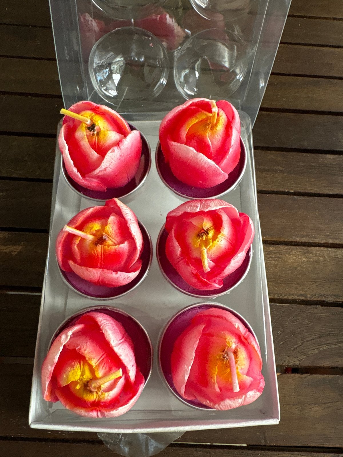 Te koop 6 Theelichtjes Tulp Roos Rood Geel in Doosje, Meerkleurig, Overige merken, Ophalen of Verzenden, Kaars