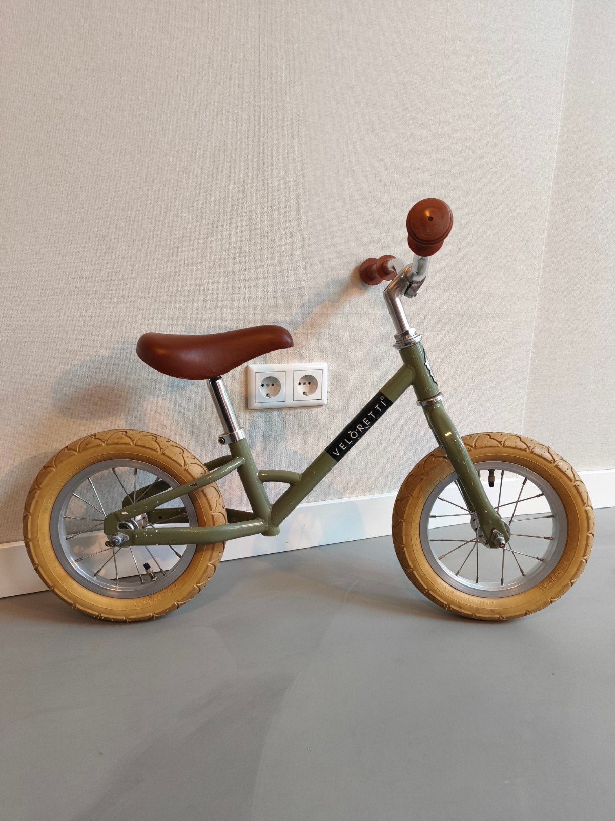 Veloretti loopfiets groen - Gebruikt maar goede staat, Ophalen, Zo goed als nieuw, Minder dan 16 inch, Veloretti