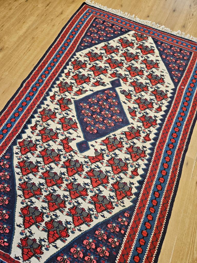 Vintage handgeweven perzische kelim 183x104, Huis en Inrichting, Stoffering | Tapijten en Kleden, Info@SlatsAntiek.nl, Tweedehands
