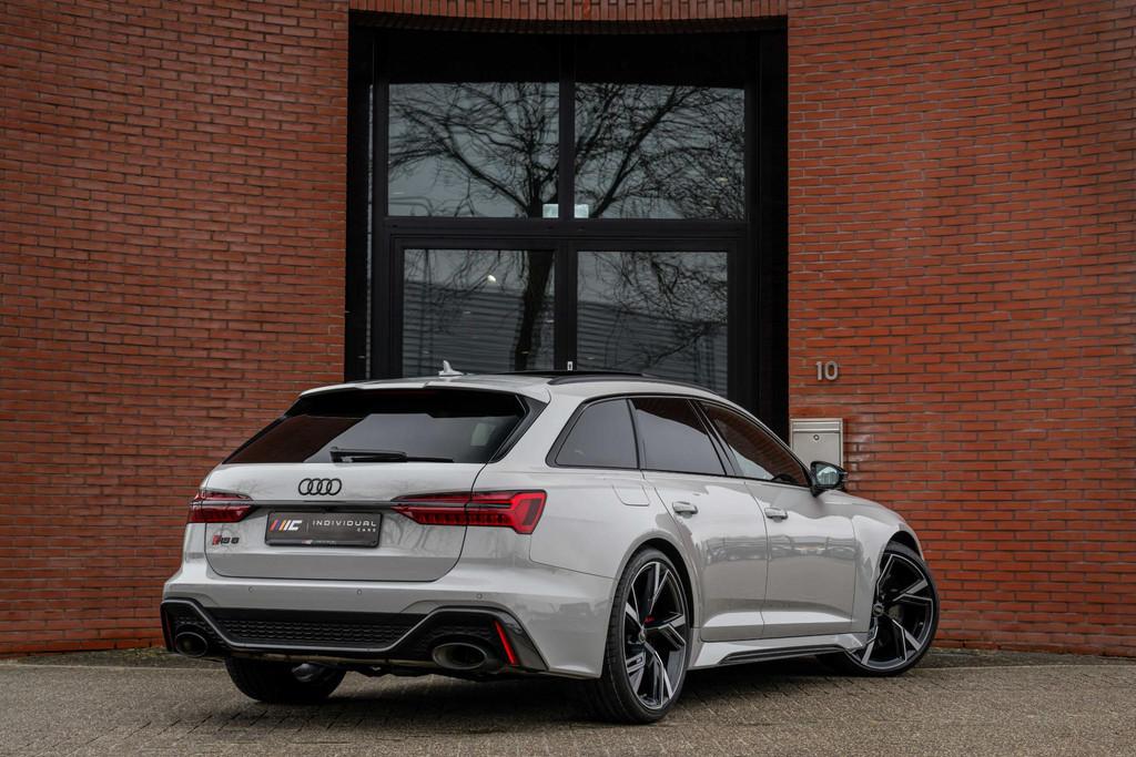 Audi RS6 Avant 4.0 TFSI quattro Kreide RS Dynamic Plus 305km, Automaat, Gebruikt, 600 pk, RS6