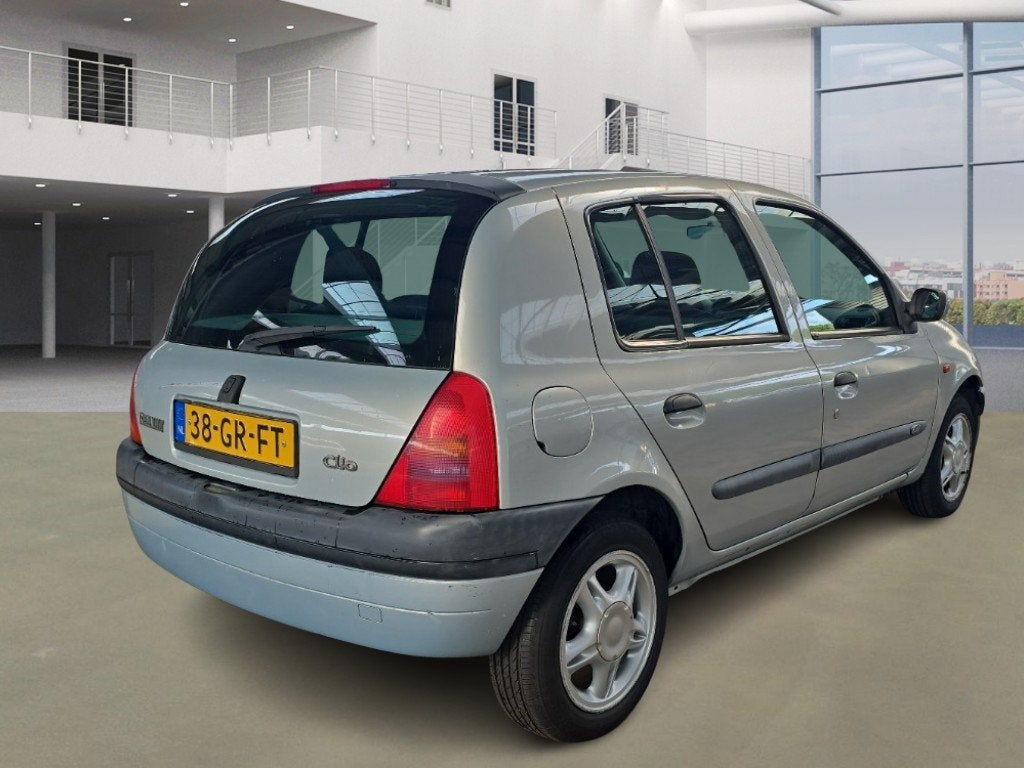 Renault Clio 1.4 Ludo, Auto's, Voorwielaandrijving, 15 km/l, Gebruikt, 31 €/maand