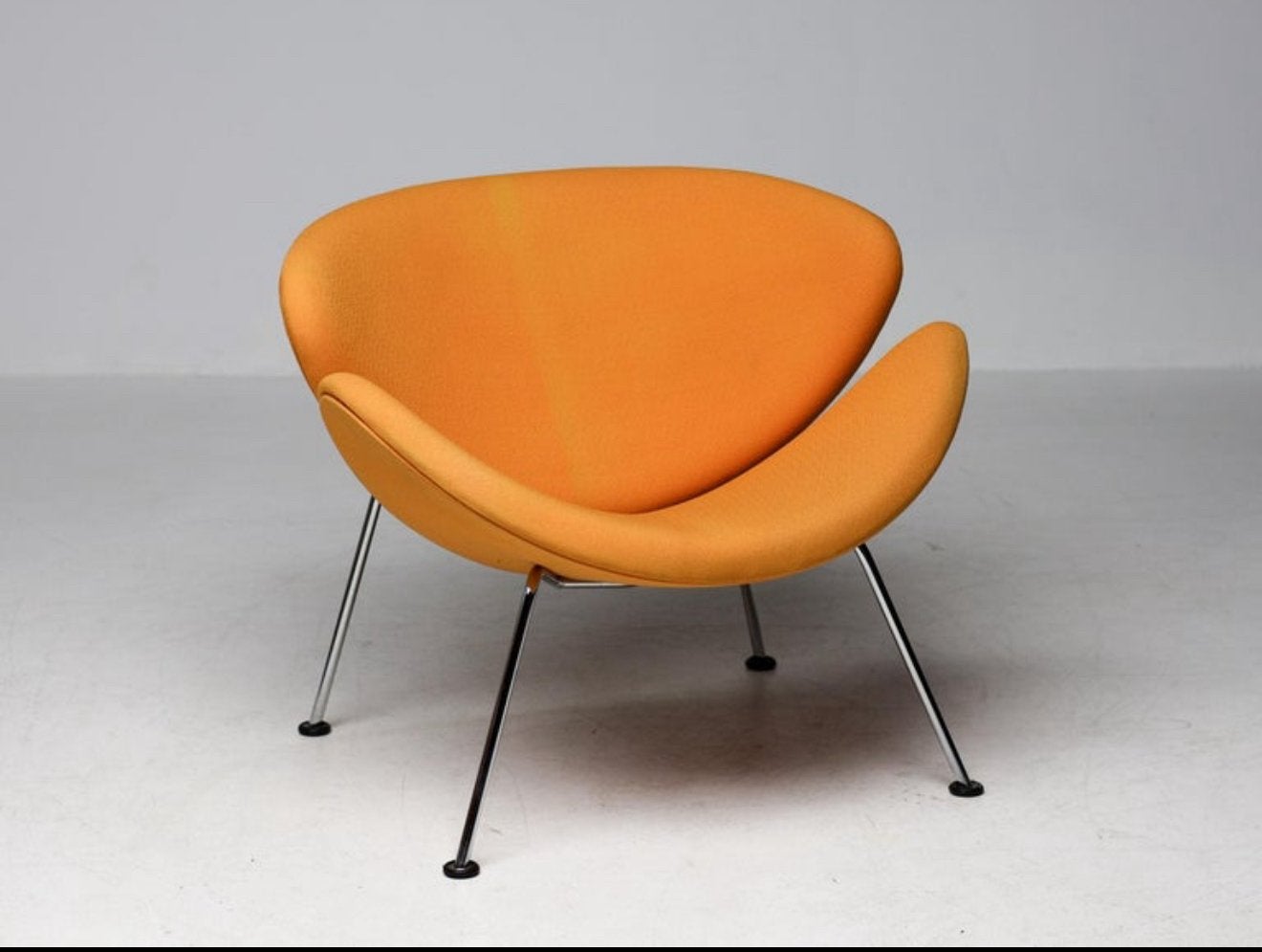 Artifort Orange Slice Chair — Pierre Paulin (oranje), Huis en Inrichting, Fauteuils, Ophalen, Overige materialen, -, Artifort Orange Slice Chair — Pierre Paulin (oranje)
