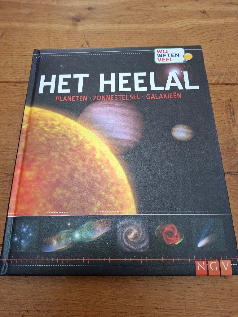 Het heelal planeten zonnestelsel galaxieen, Ophalen of Verzenden, Gelezen, Onbekend