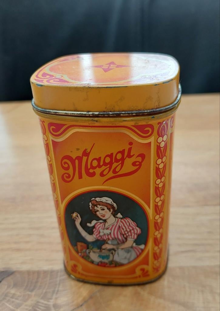 Oud Maggi blikje., Verzamelen, Blikken, Ophalen of Verzenden, Gebruikt, Overige