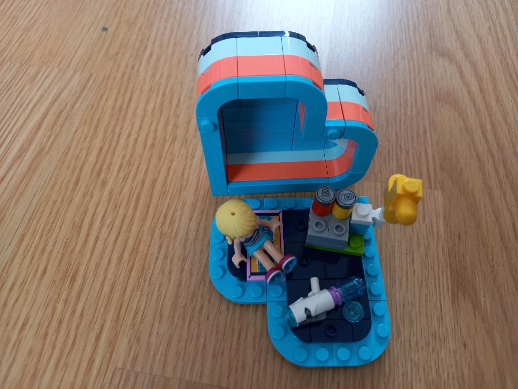 Lego friends 41386, stephanie hartvormige zomerdoos, Lego, Friends, Ophalen of Verzenden, Zo goed als nieuw