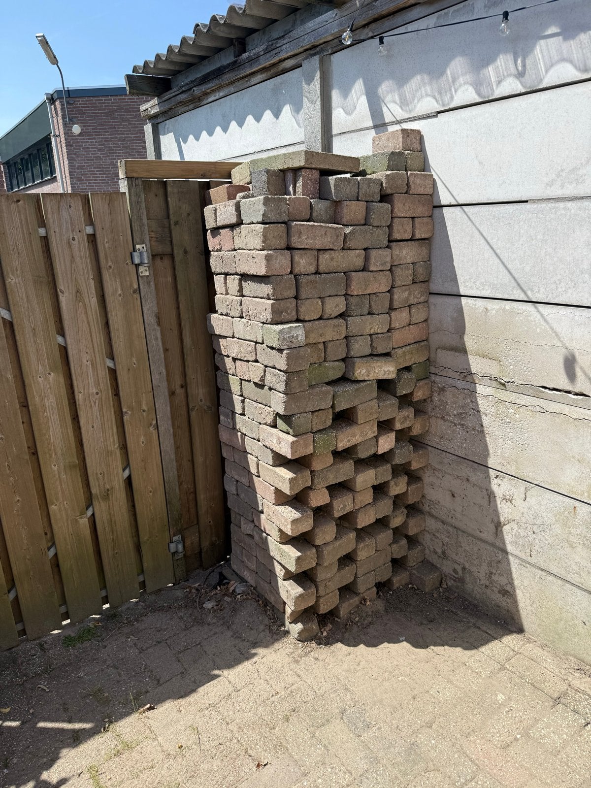 Ca 12 m2 klinkers gratis af te halen, Tuin en Terras, Tegels en Klinkers, Ophalen, Gebruikt, Klinkers, 10 m² of meer
