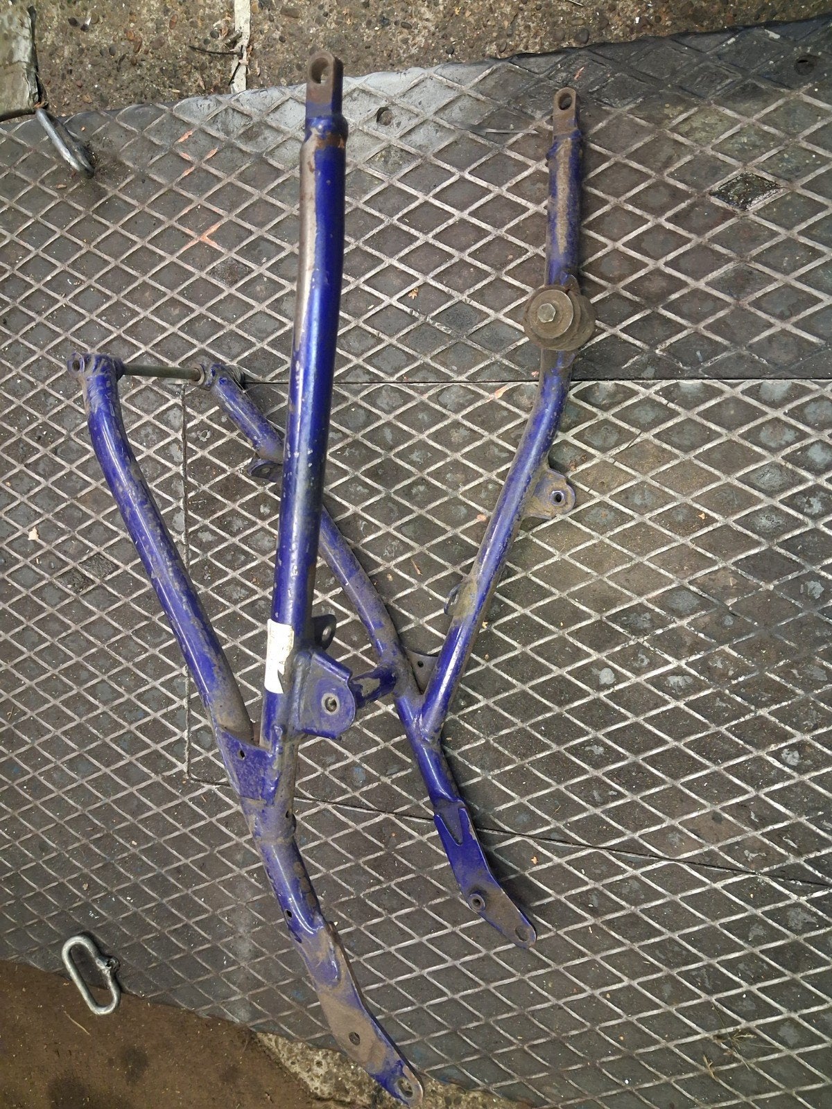 yz 85 achterframe, Ophalen of Verzenden