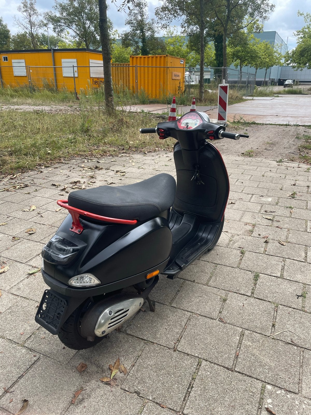 Vespa S Mat Zwart - Goed Onderhouden Scooter, Ophalen, Gebruikt, Vespa S, Benzine