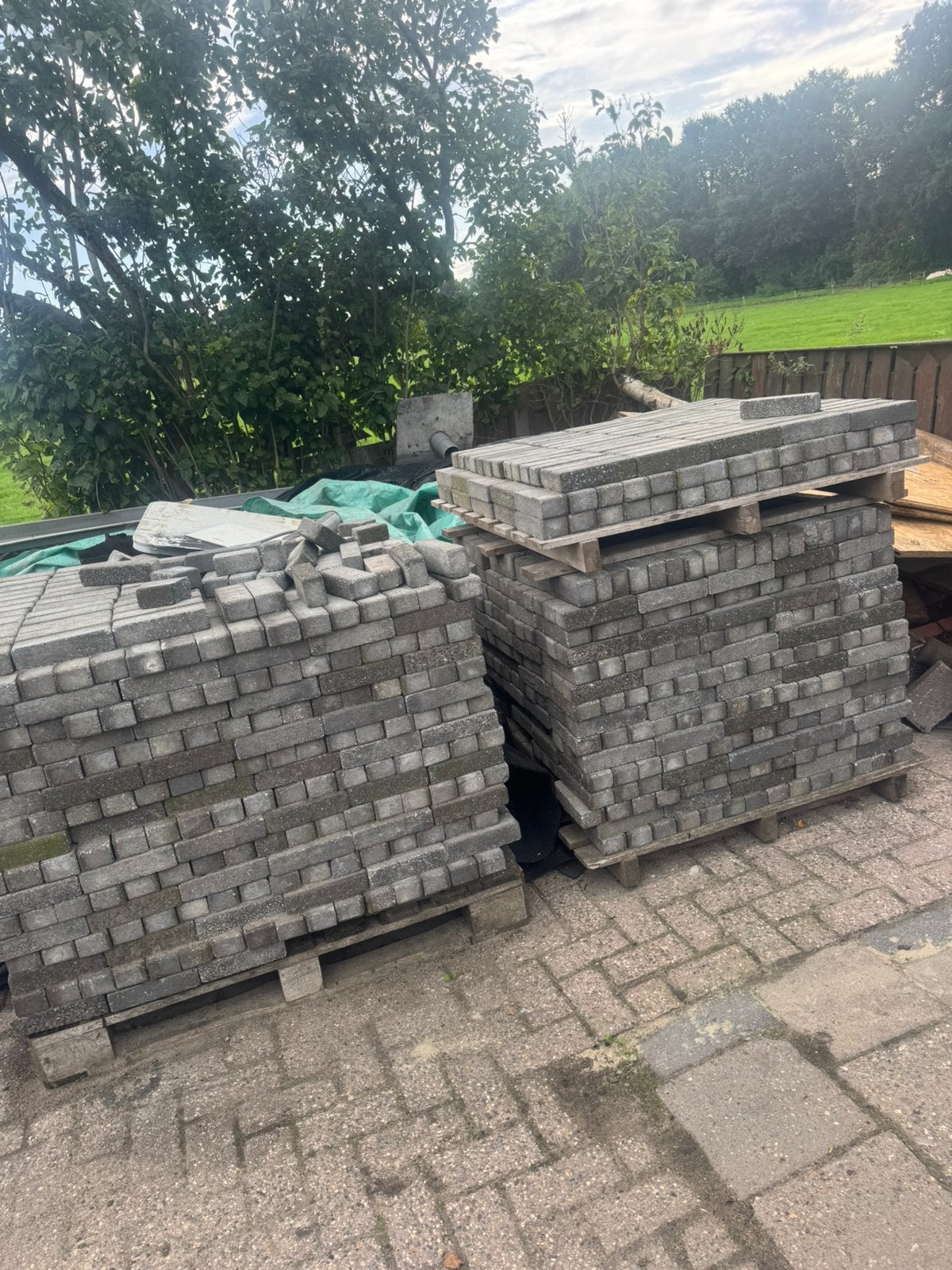 50/55m2 waaltejes, Tuin en Terras, Ophalen, Zo goed als nieuw, Beton, Klinkers