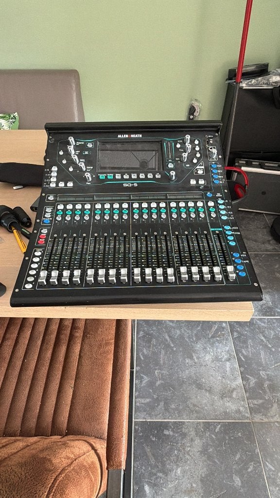 Allen en Heath SQ5 incl Dynamic trio add on, Ophalen of Verzenden, Zo goed als nieuw, 20 kanalen of meer, Microfooningang