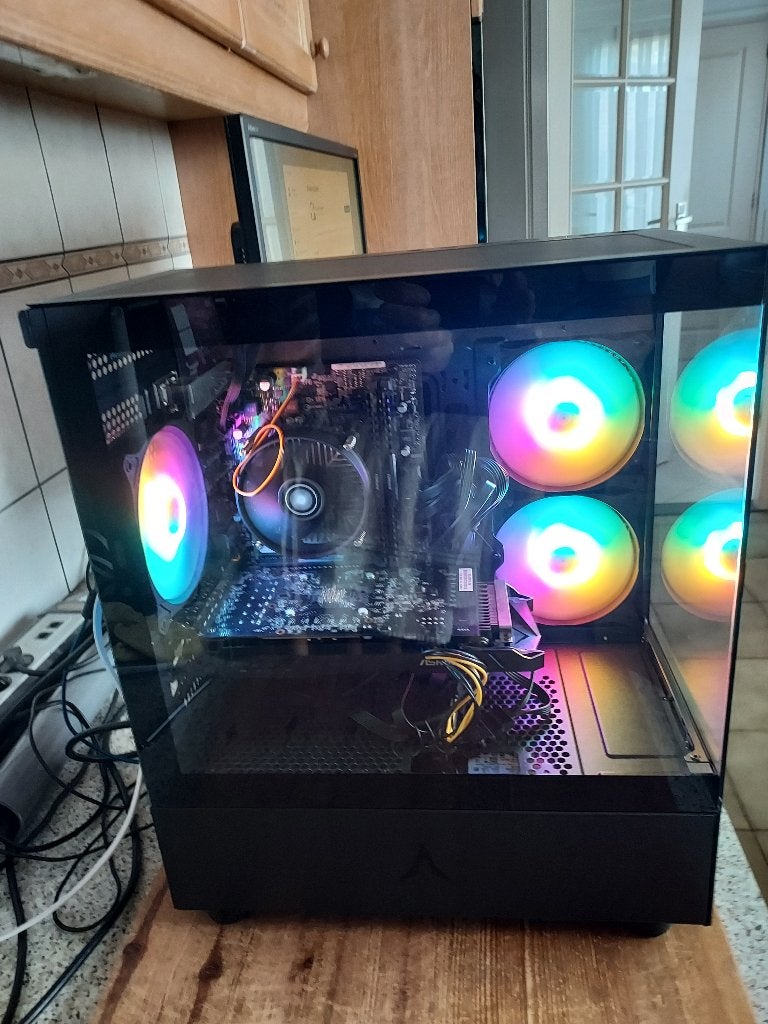 Te Koop Desktop Gaming Computer-Met Intel i7-6700-3.40 GHZ, Ophalen, Zelf gebouwde pc, Zo goed als nieuw, Gaming