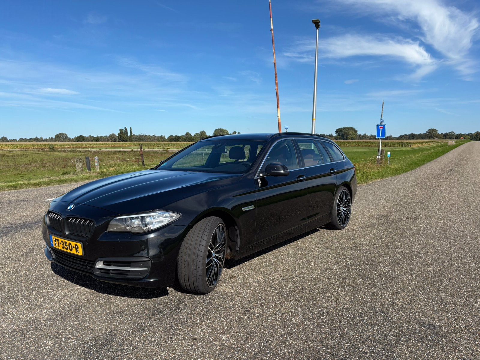 BMW 5-Serie 2.0 520D Touring AUT 2014 Zwart, Auto's, Automaat, Achterwielaandrijving, 1995 cc, 2000 kg