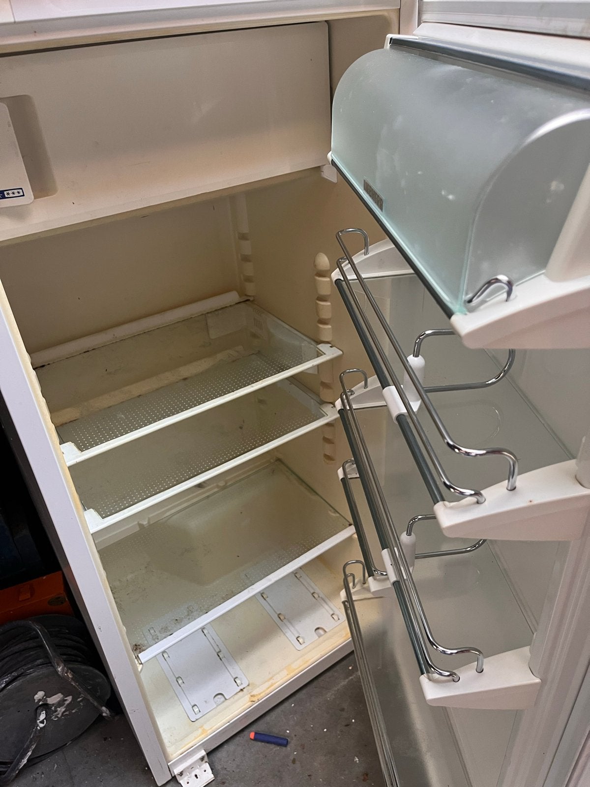 Inbouw koelkast voor schuur of extra opslag, Witgoed en Apparatuur, Koelkasten en IJskasten, 100 tot 150 liter, 45 tot 60 cm, Ophalen