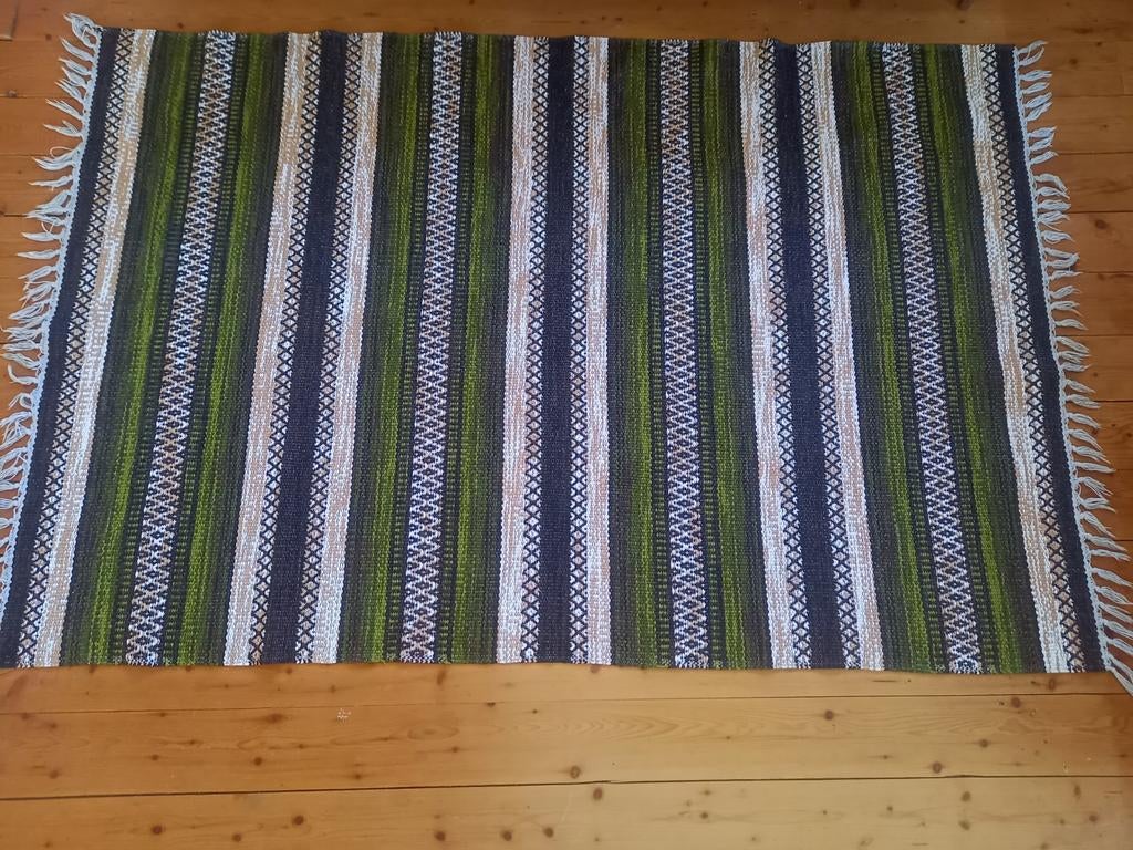 Zweeds vintage retro geweven vloerkleed 'Matta' uit Dalarna., Gebruikt, 100 tot 150 cm, Groen, Scandinavisch, Zweeds, Vintage