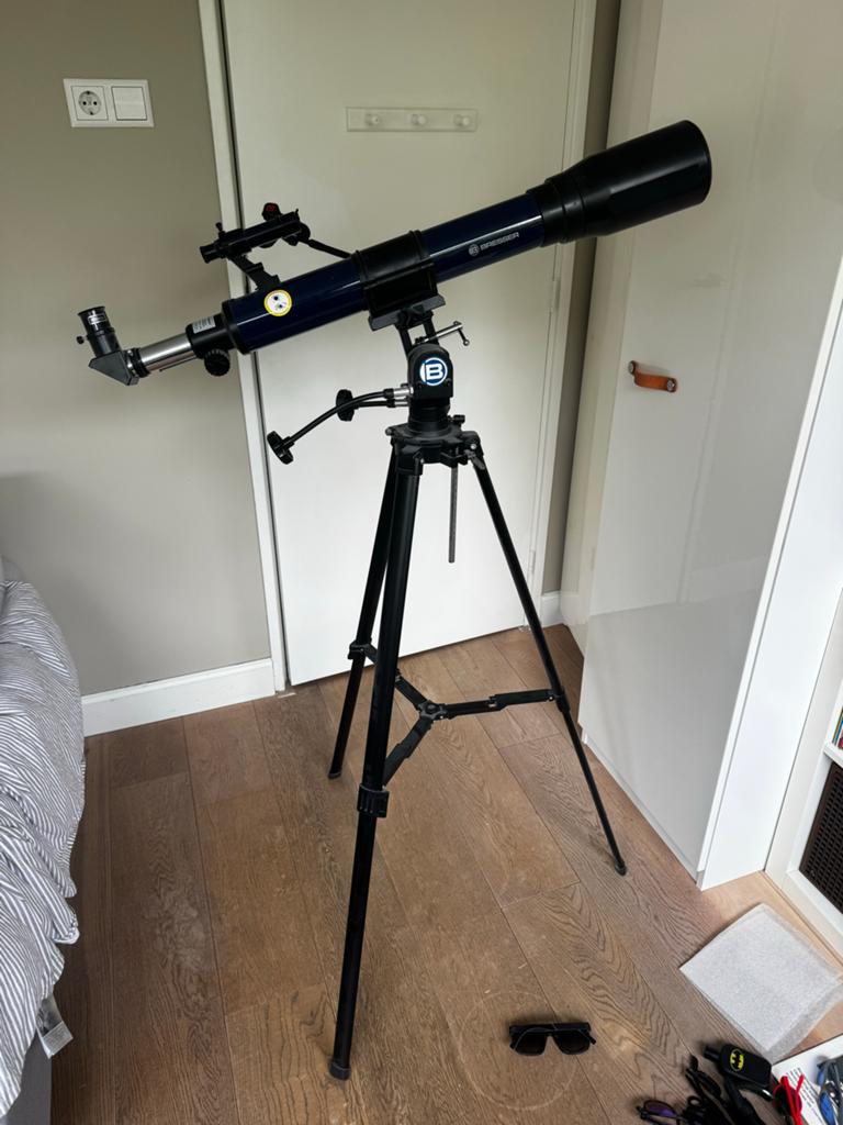Bresser Refractor Telescoop 70/700 met Statief en Accessoire, Ophalen, Lenzentelescoop (refractor), Met statief, Zo goed als nieuw