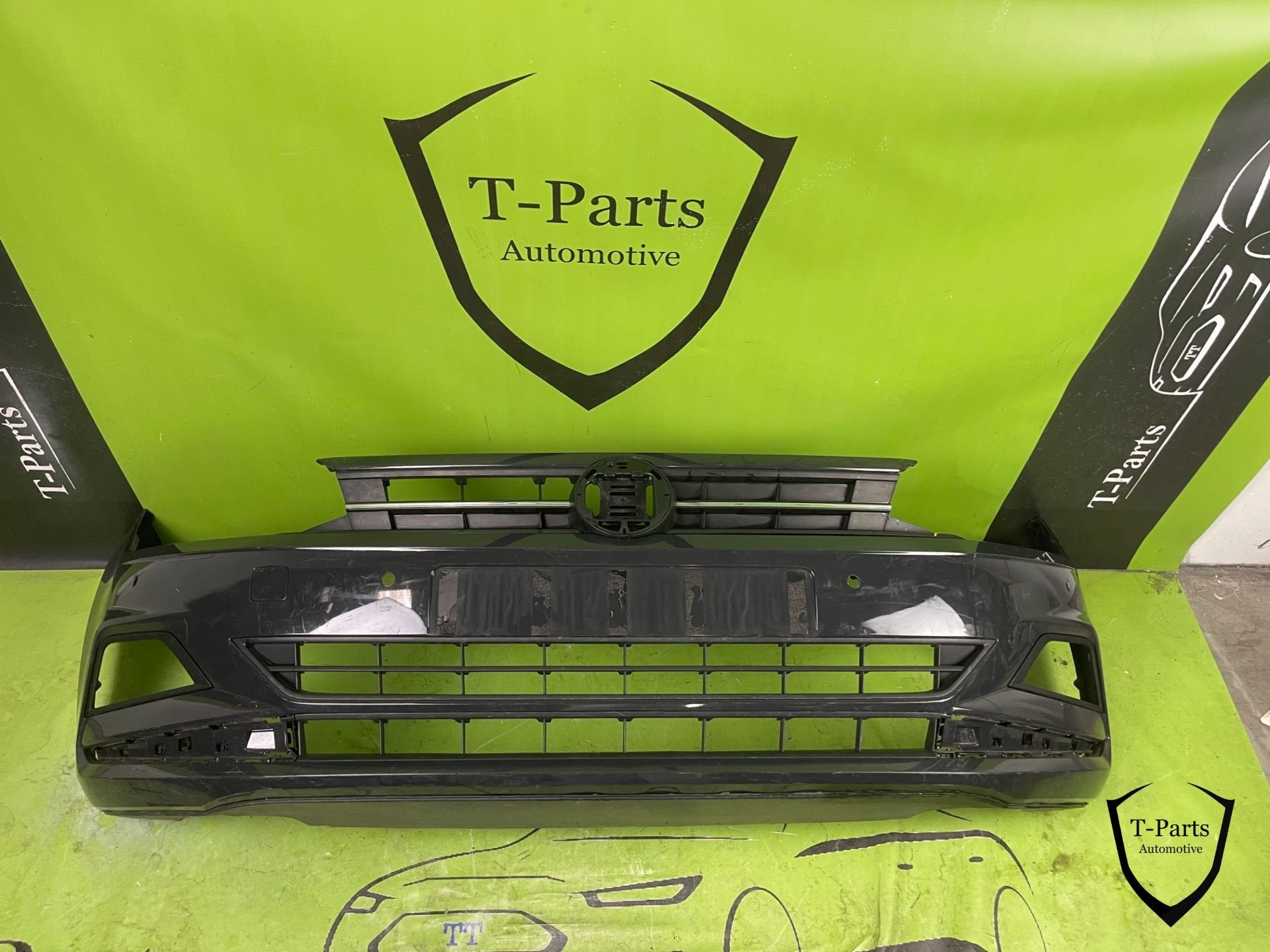 volkswagen polo 2G voorbumper bumper grille rooster, Info@fabrikant.eu, Volkswagen, Ophalen of Verzenden, Bumper