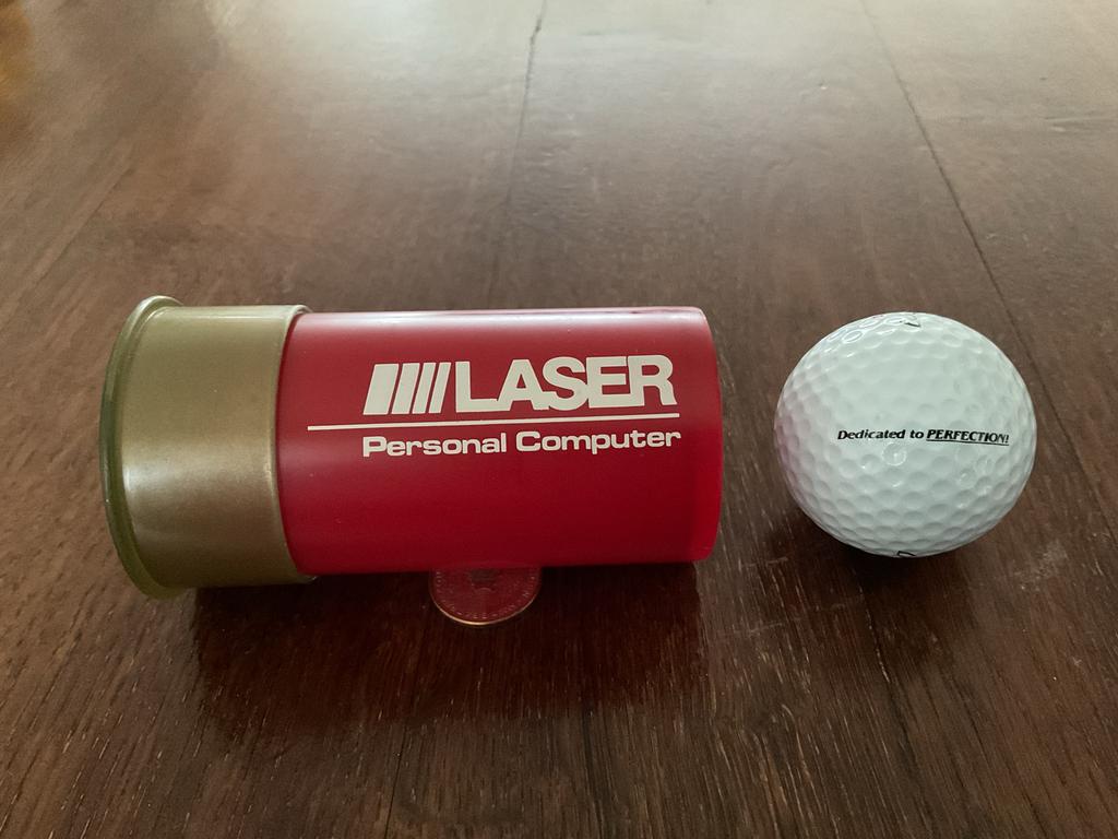 Vintage Bullet Golfbal in Kogelvormige Houder, Ophalen of Verzenden, Nieuw, Bal(len), Overige merken