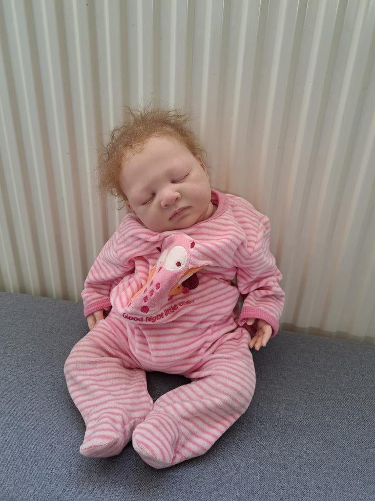 Levensechte babypop lilia, Ophalen of Verzenden, Zo goed als nieuw, Babypop, Levensecht of Reborn