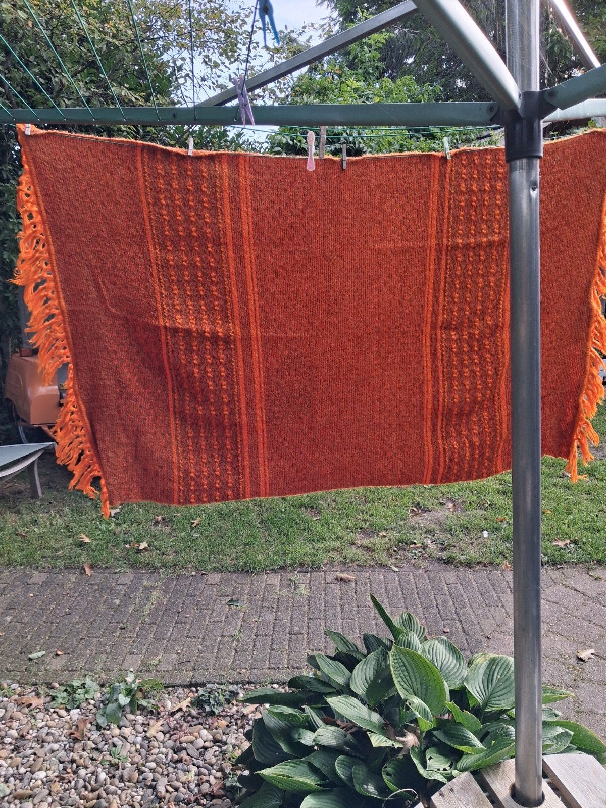 Vintage Oranje Wollen tafelkleed/deken met Franjes, Huis en Inrichting, Gebruikt, 100 tot 150 cm, Vintage, Bohemien, Ophalen of Verzenden