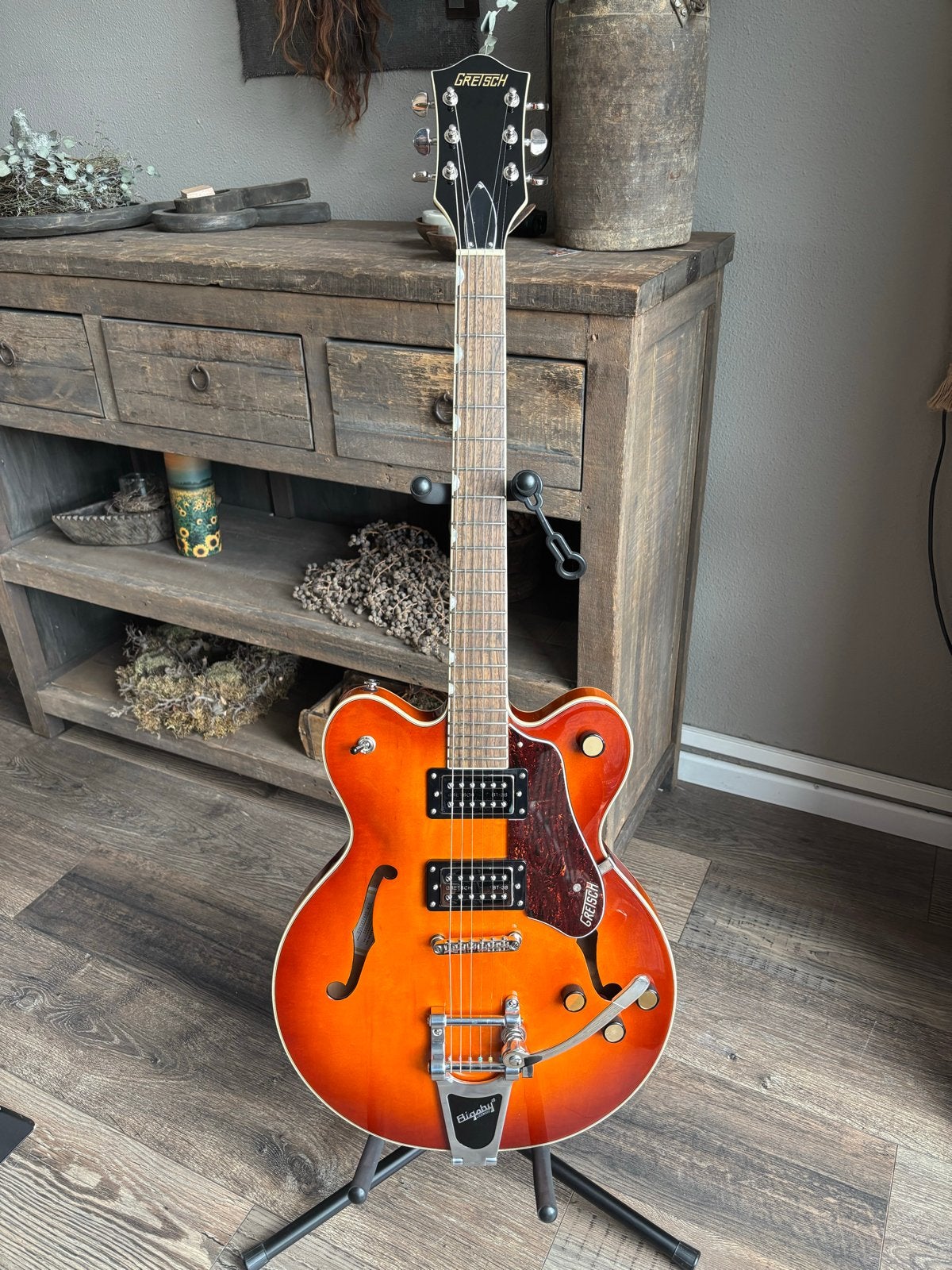 Gretsch 2622T Abby Ale met koffer - Nieuwstaat, Ophalen, Zo goed als nieuw, Semi-solid body, Overige merken