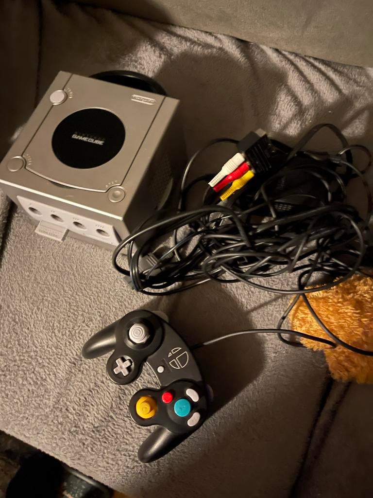 Nintendo GameCube zilver met controller en game, Spelcomputers en Games, Spelcomputers | Nintendo GameCube, Ophalen of Verzenden