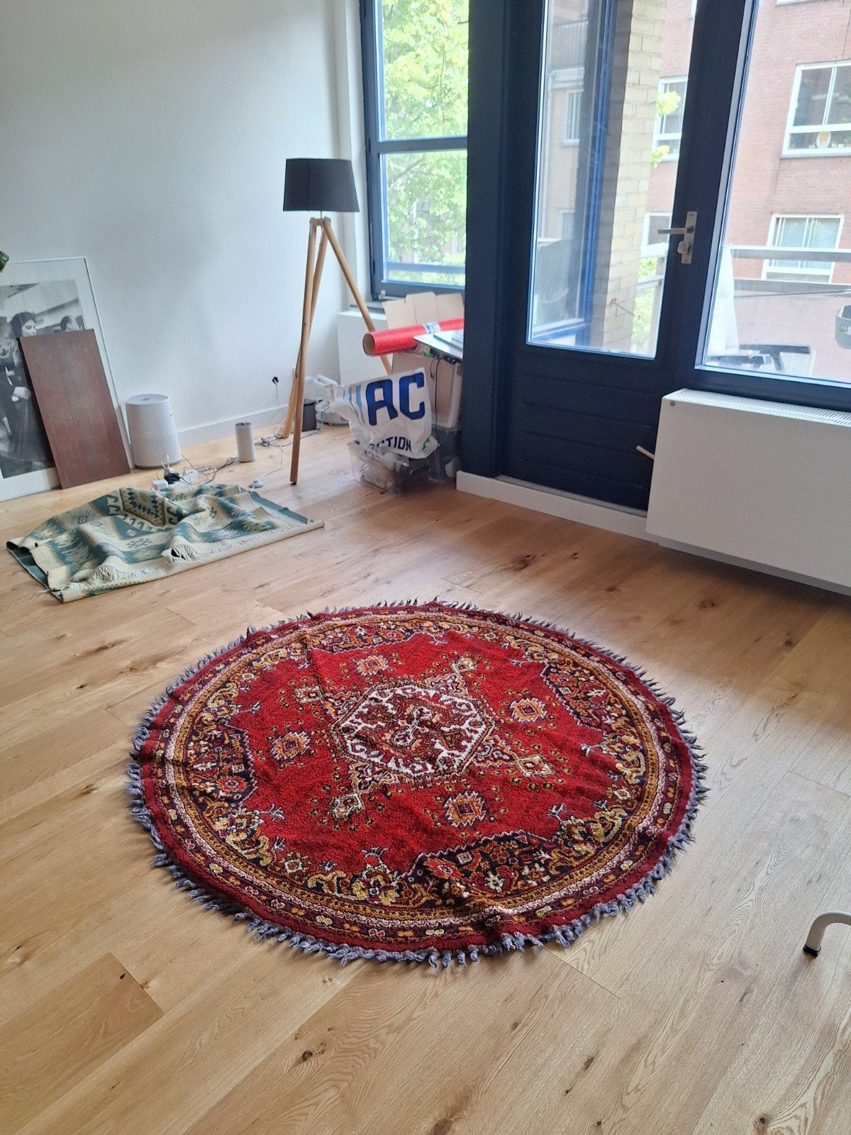 Rond rood vloerkleed met Perzisch patroon, Huis en Inrichting, Stoffering | Tapijten en Kleden, Ophalen, Gebruikt, 50 tot 100 cm