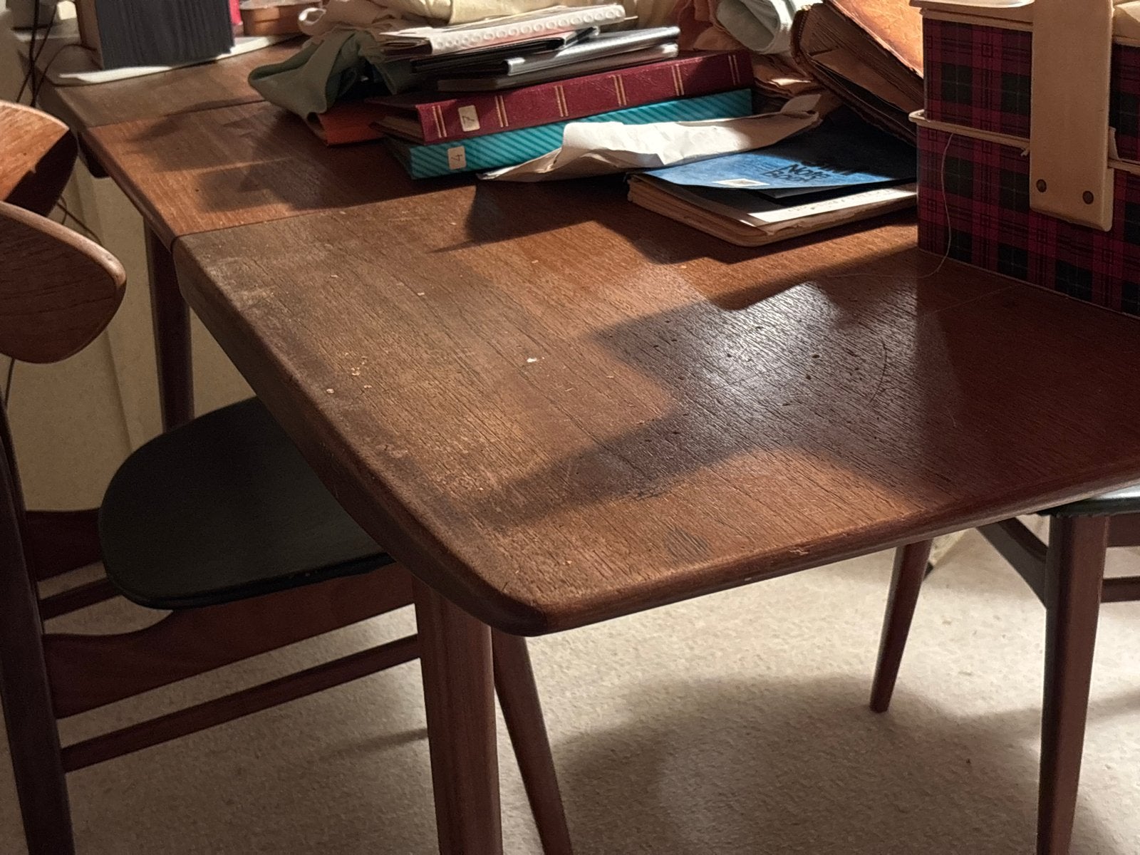 Uitschuifbare Vintage Eettafel met 6 Stoelen - Opknapper