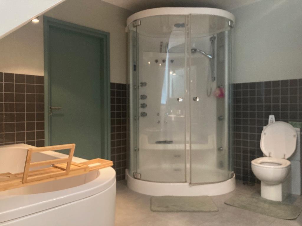 Luxe douchecabine, ligbad en badkamermeubel, Huis en Inrichting, Ophalen, Gebruikt, Met douche