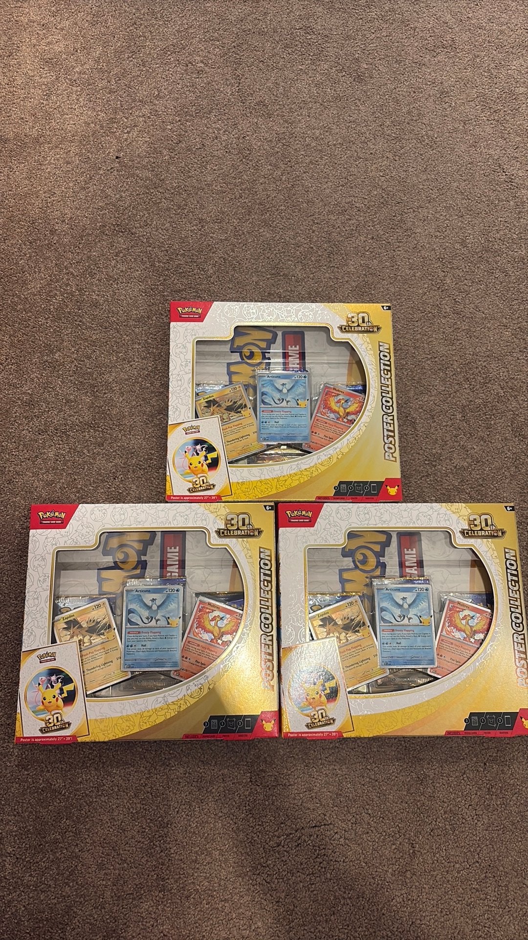3x Pokemon 30th Celebration Poster Collection SEALED, Hobby en Vrije tijd, Ophalen, Nieuw