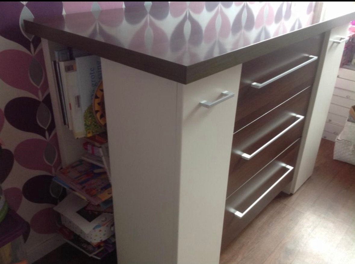 Commode  130Lx65bx95, Kinderen en Baby's, Kinderkamer | Commodes en Kasten, Ophalen, 50 tot 70 cm, 90 tot 105 cm, 100 cm of meer