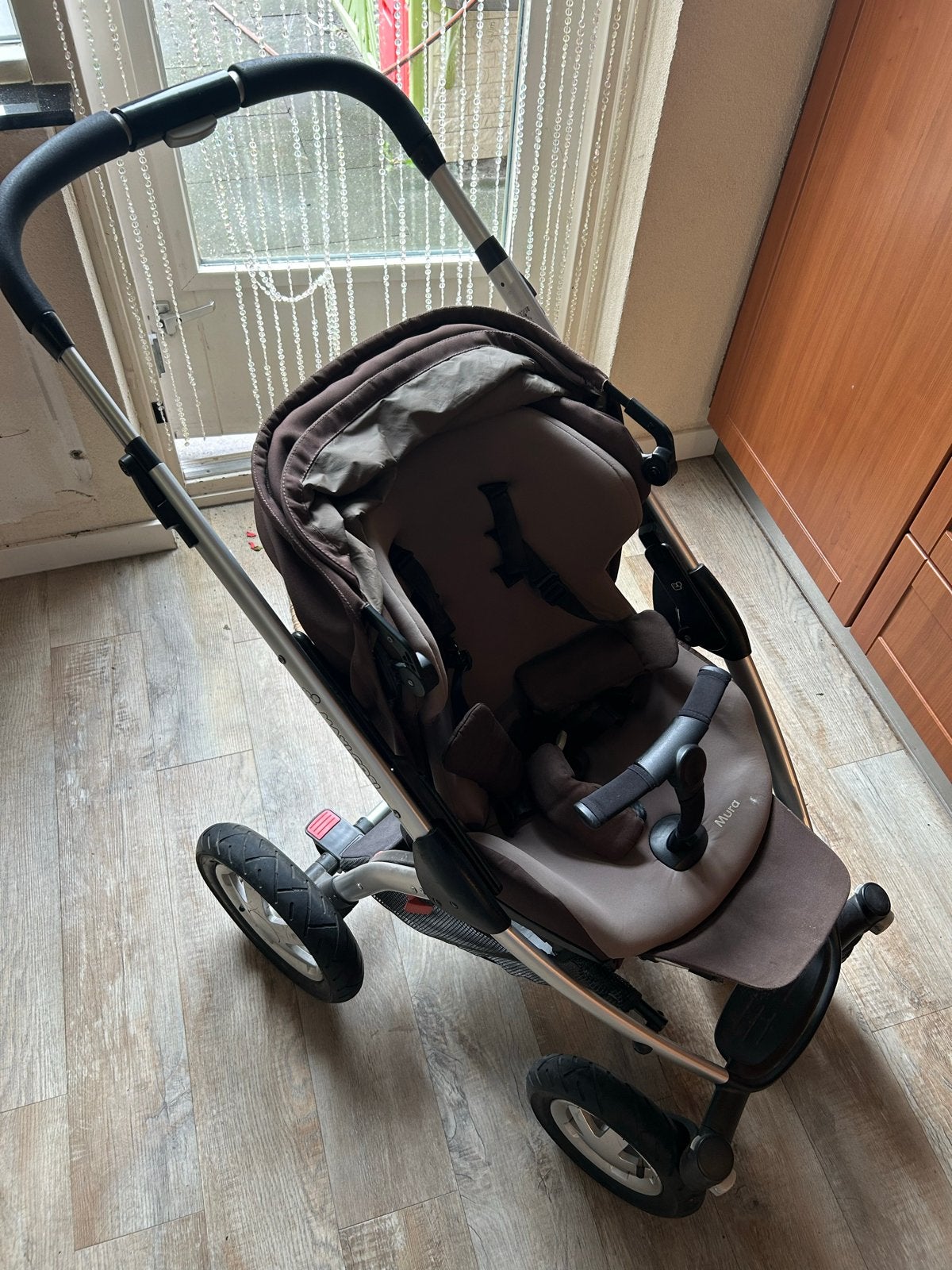 Maxi-Cosi Mura 3 kinderwagen met reiswieg en autostoeltje, Kinderen en Baby's, Kinderwagens en Combinaties, Ophalen, Gebruikt