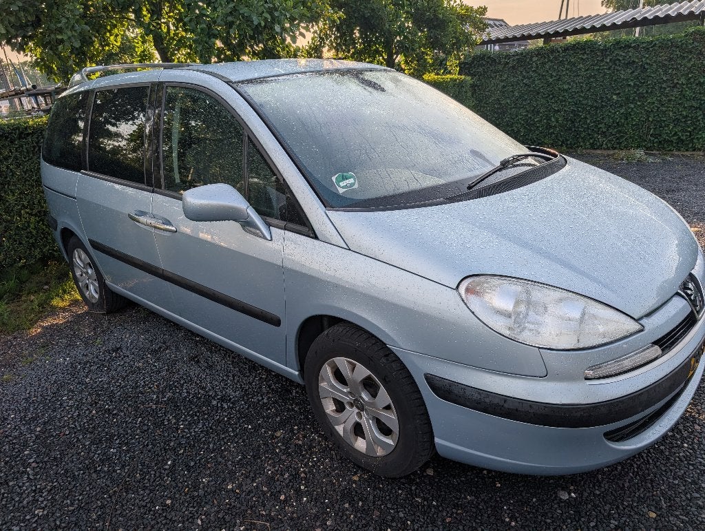 Peugeot 807 2.0 16V SV AUT 2005 Grijs, Auto's, Peugeot, 8 stoelen, 4 cilinders, 650 kg, Grijs
