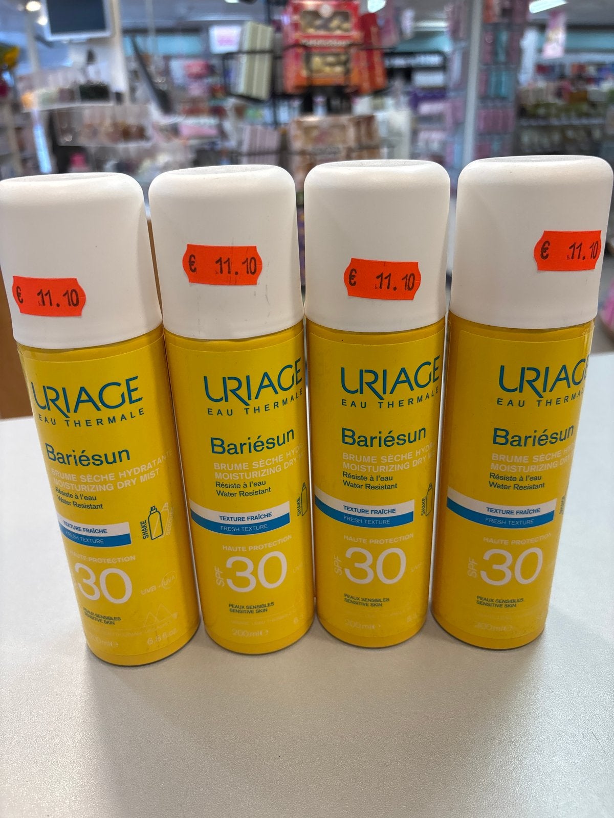 4x Uriage Bariésun SPF30 Zonnebrand Spray - Waterbestendig, Ophalen of Verzenden, Nieuw, Zonnebrand of After Sun