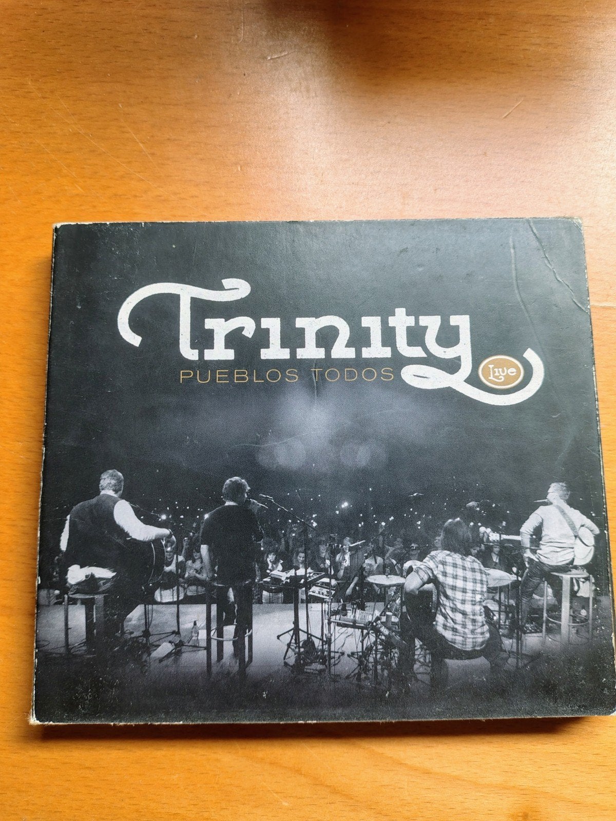 Trinity - Pueblos Todos (Live) CD - Zo goed als nieuw, Ophalen of Verzenden, Zo goed als nieuw, Live-album, Inclusief boekje