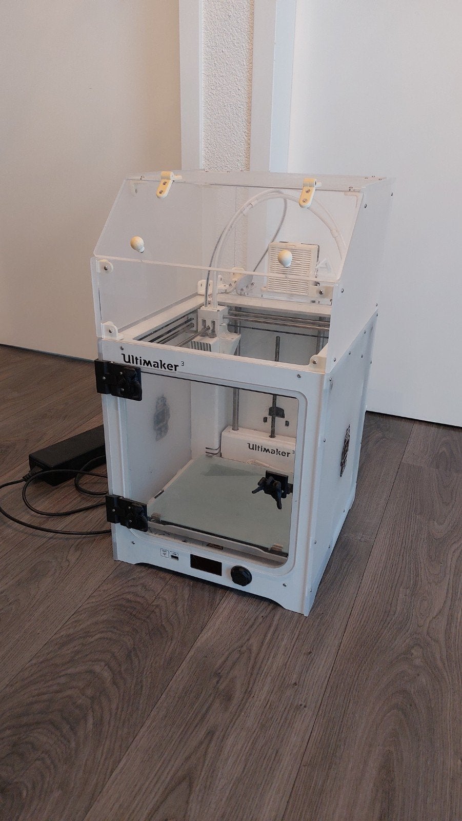 Ultimaker 3 connect 3D-printer met veel filament, Ophalen, Gebruikt, Ingebouwde Wi-Fi, Ultimaker