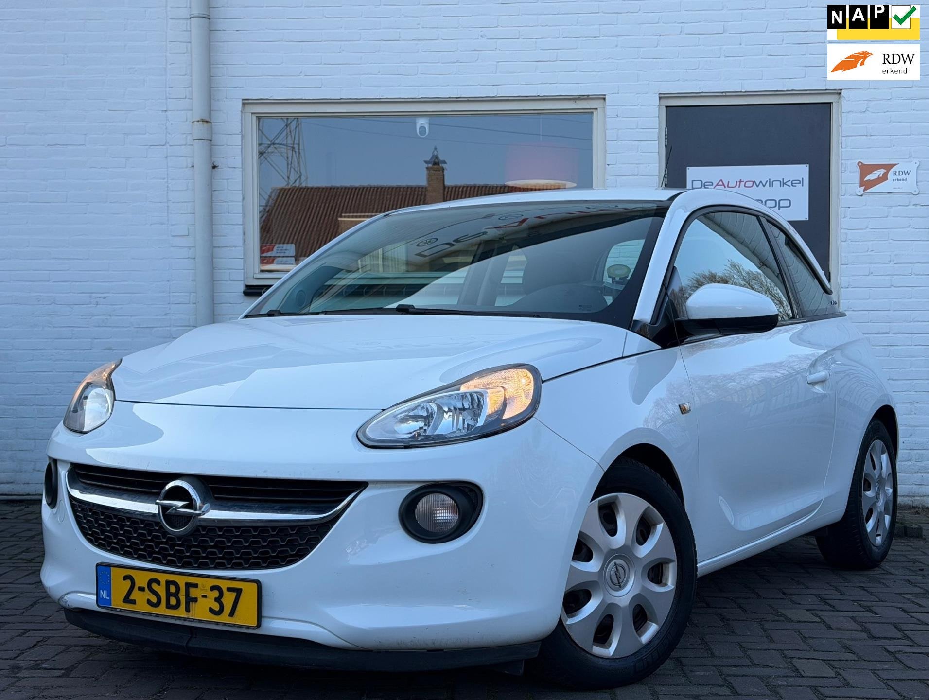 Opel ADAM 1.2 Airco boekjes, Auto's, Voorwielaandrijving, Euro 5, Zwart, 4 cilinders