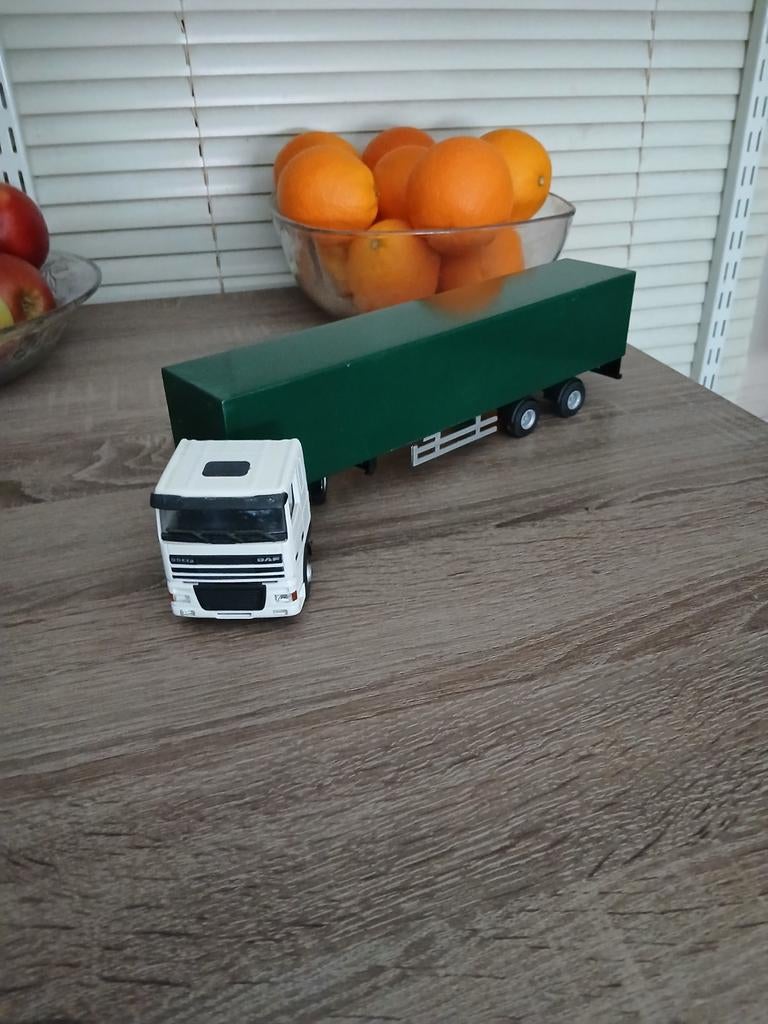 Daf 95xf van lion car 1.50, Verzamelen, Ophalen of Verzenden, Poppenhuis