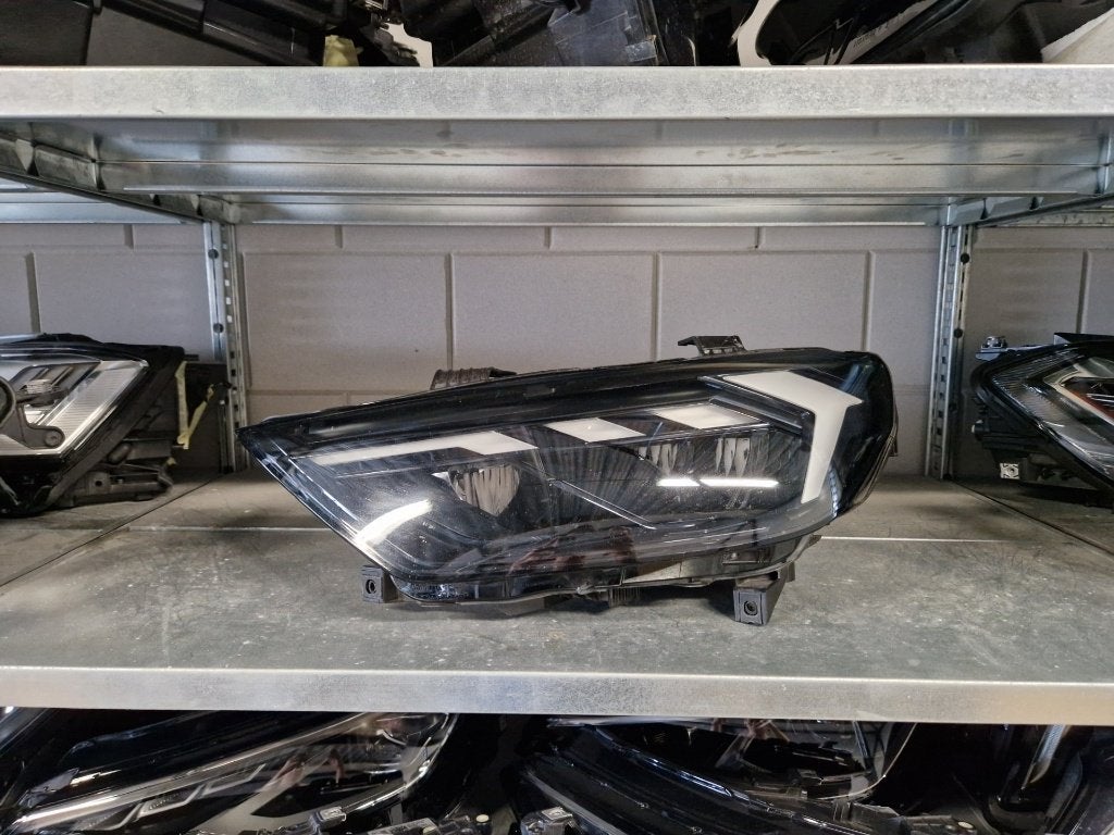 Audi A1 82A VOL LED koplamp 033F links, Ophalen of Verzenden, Gebruikt, Audi