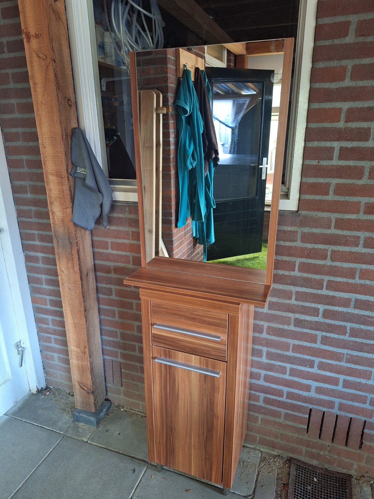 gratis badkamer meubel, badkamer spiegel, Ophalen, Overige typen, 50 tot 100 cm, Zo goed als nieuw