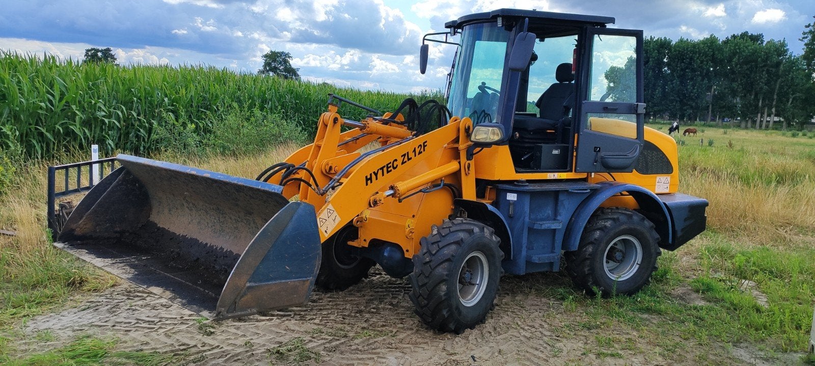 Hytec ZL12F Wiellader - Remmen vernieuwd, Ophalen, Wiellader of Shovel