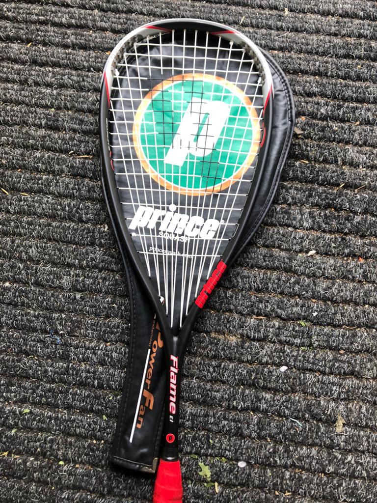 Nieuw squash raket, Ophalen, Zo goed als nieuw